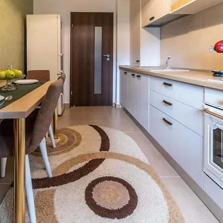 Lux Green Apartament Brasov